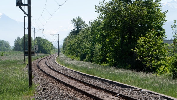 Un abonnement général de transports publics pour les moins de 25 ans, le Conseil d'Etat valaisan lance la réflexion